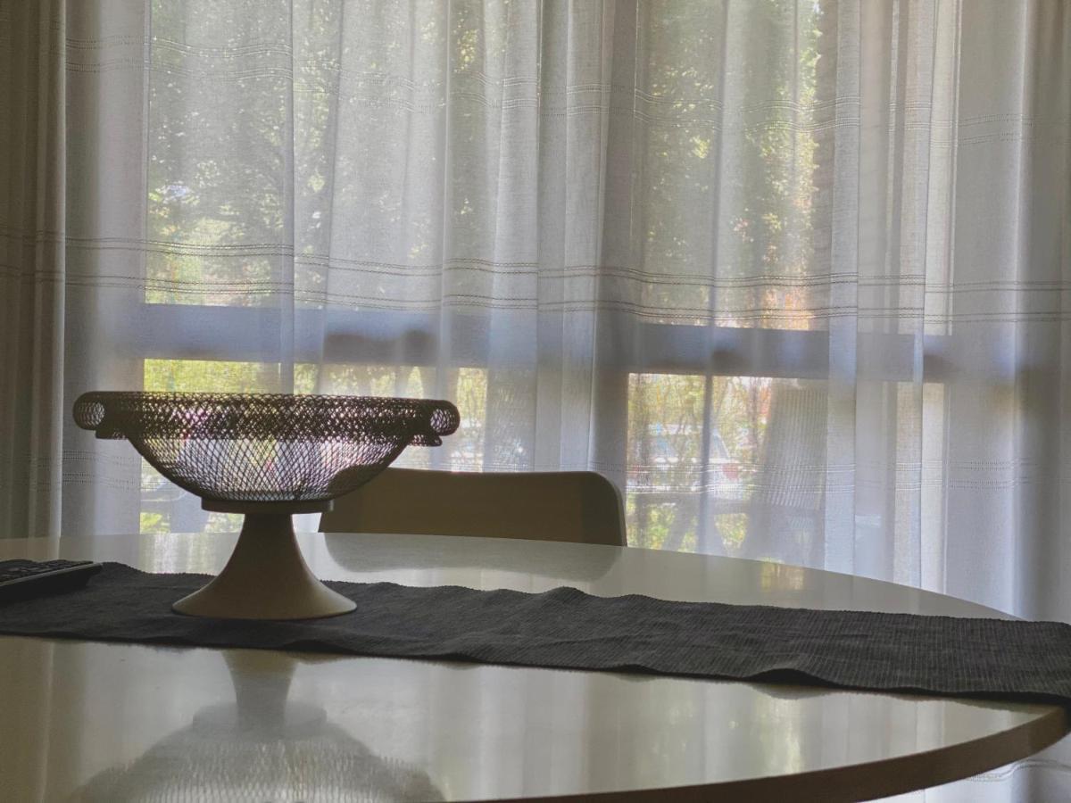 Jolly Apartments Сирмионе Екстериор снимка